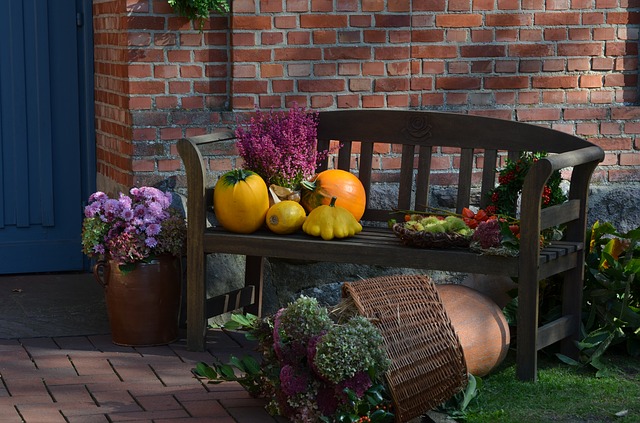 Thanksgiving Decorating